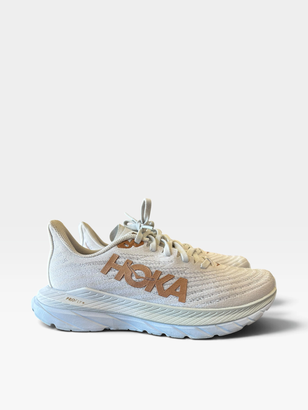 Size 6B - Hoka One One HOKA Mach 5 White Copper W